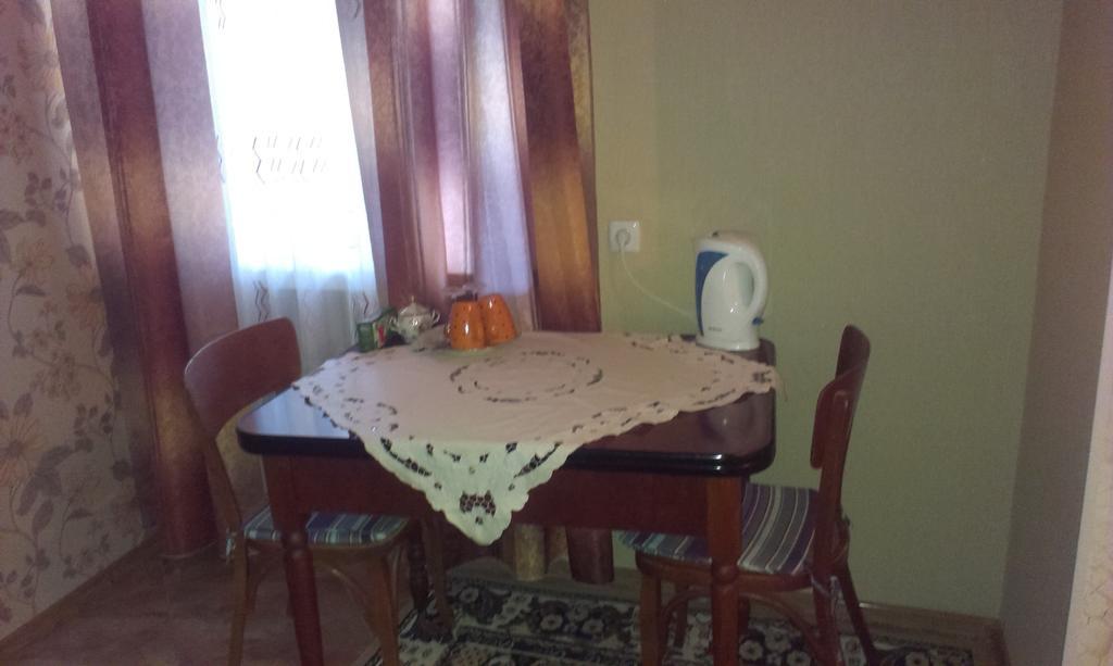 Celebrity Villa Kamianets Podilskyi Ruang foto