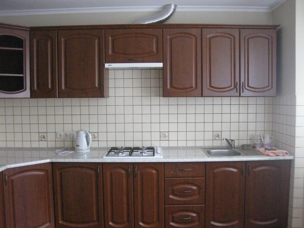 Celebrity Villa Kamianets Podilskyi Ruang foto