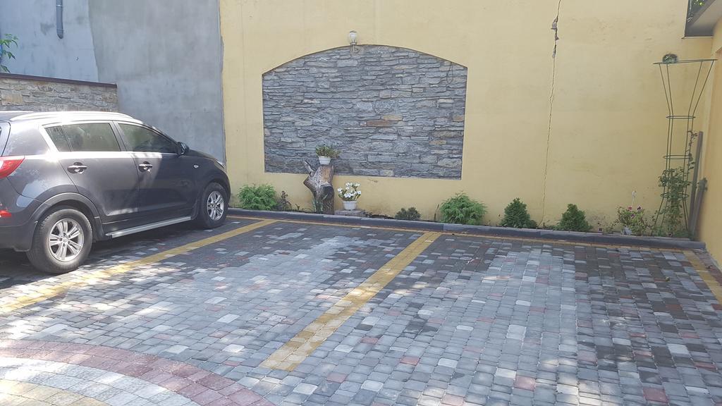 Celebrity Villa Kamianets Podilskyi Bagian luar foto