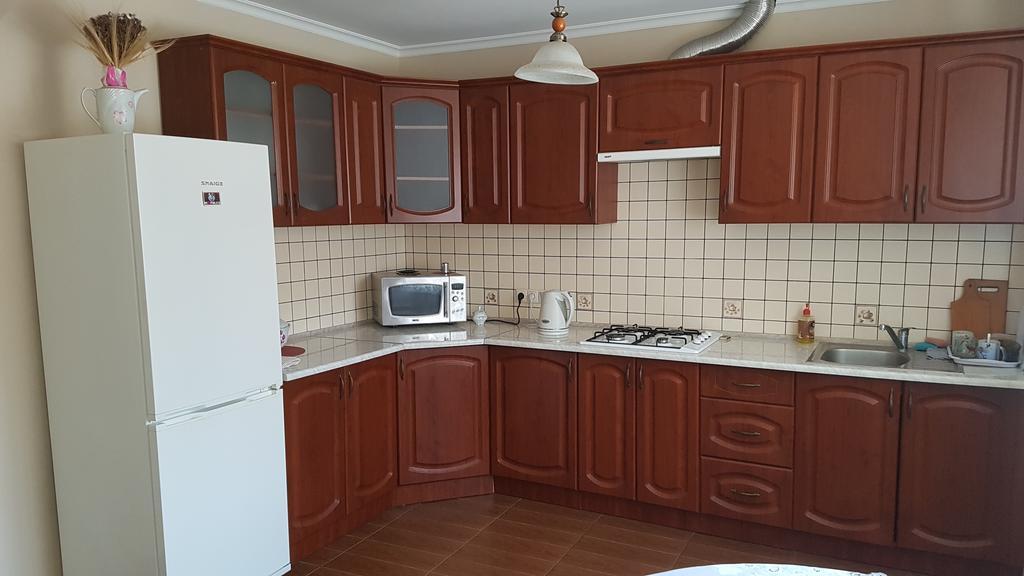 Celebrity Villa Kamianets Podilskyi Bagian luar foto